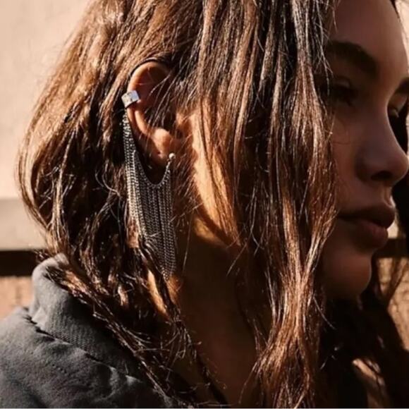Free People Breakfast Club Ear Cuff Silver Fringe Western Bohemian Grunge Punk - Picture 4 of 13